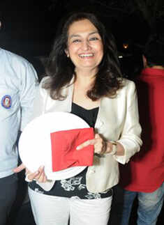 Madhu Jain's party @ FIO