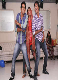 Priyadarshini College's farewell party