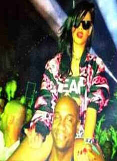 Rihanna's white powder pic on Twitter sparks fury