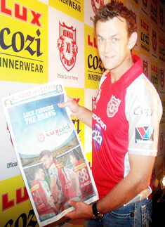 Cricketers @ promotional event