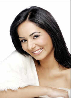 Sakshi Gulati's hot photoshoot