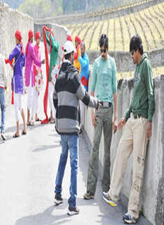 On the Sets: 'Gabbar Singh'