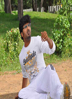 'Vetkathai Kettal Enna Tharuvai'