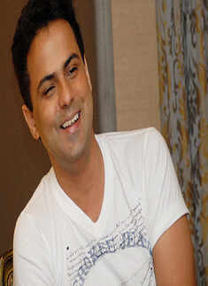 Pawan Shankar's Bollywood debut!