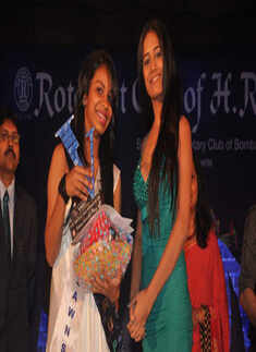 Aamir, Poonam Pandey at Rotaract Club