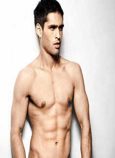 Bollywood celebs: Fat to fab!