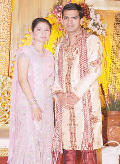 Sumit & Savita Tharatey's reception
