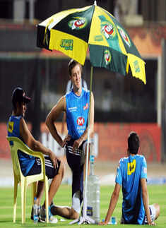 DD players practise @ MAC Stadium