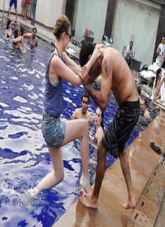 Hot babes @ DME pool party