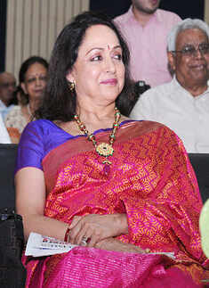 Hema Malini @ annual day of Amitasha