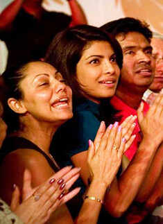 Gauri Khan, Priyanka Chopra patch up