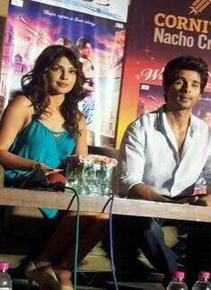 Shahid, Priyanka's fun time in Delhi