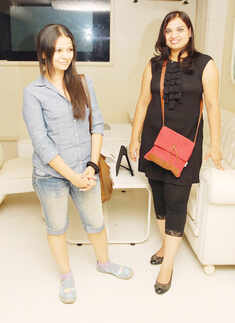 Saturday Night party @ Fionaa Lounge