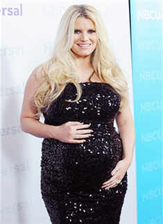 Jessica Simpson introduces baby Maxwell