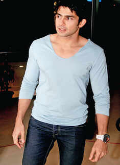 Hawa of Hawaii @ Striker