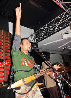 Parikrama's 21st b'day bash @ Striker