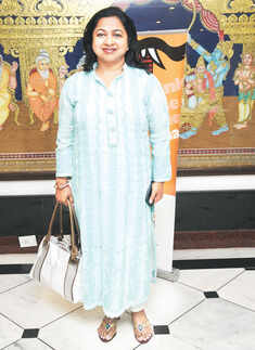 Celebs-filled cultural evening