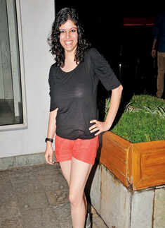 Party on, desi style! 