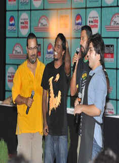 Hot dog eating competition