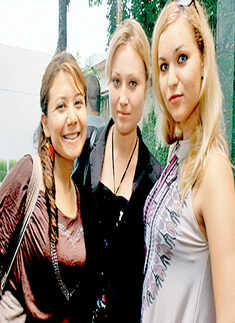 Cool bunch at brunch!