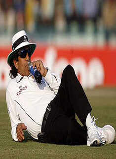Asad Rauf in sex controversy!