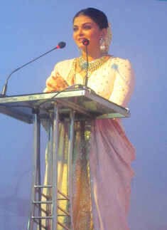 Ash @ jewellery store launch