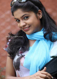 'Mazhavillinattamvare'