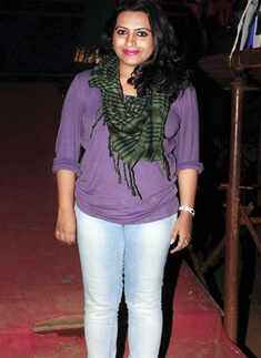 Enthralling the Masses