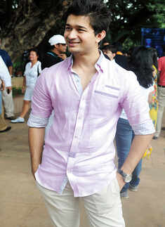 Simply 'Car' ismatic