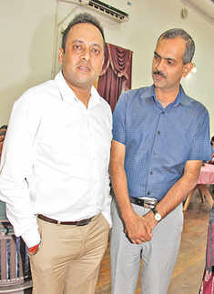 From London to Lucknow