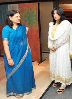 Ekta's show on shawls?