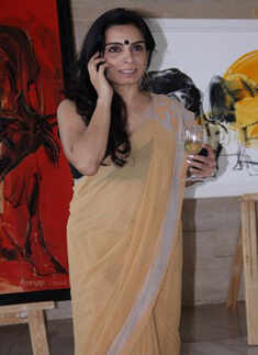 Art show @ Club Aralias