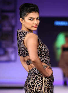 Blenders Pride '12: Pankaj and Nidhi