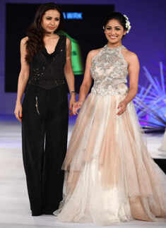 Blenders Pride '12: Mandira Wirk