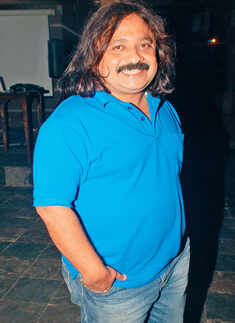 Fun & fash on Fridays