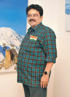 Where Art & Life go hand Hand-In-Hand