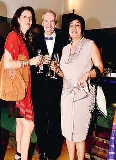 Foodies get suited up 