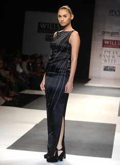 WIFW '12: Day 2: Ankur and Priyanka Modi