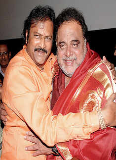 Tollywood bonds with Sandalwood 