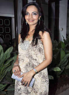 Aamina, Parveen @ film promotion