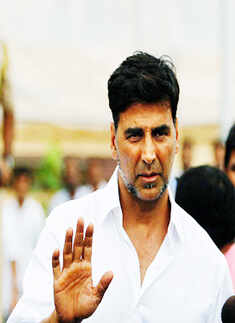 Celebs mourn Yash Chopra's death