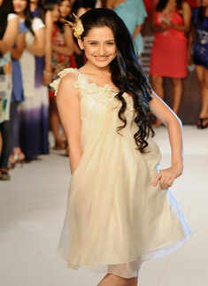 Sanjeeda as Surpanakha!