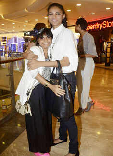 Little Shilpa, Noyonika Chatterjee