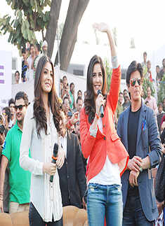 SRK, Kat promote 'Jab Tak Hai Jaan'