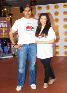 Abhi-Ash @ 'Magic Bus' event