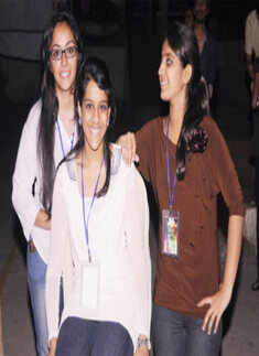 'AARUNI 2012' College Fest
