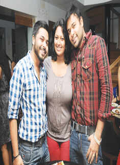 After work, chill da machi