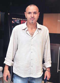 If music is the food of love, play on