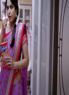 Quirky family meets Delhi