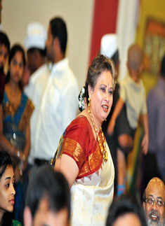 Kshitee & Hemant's wedding party